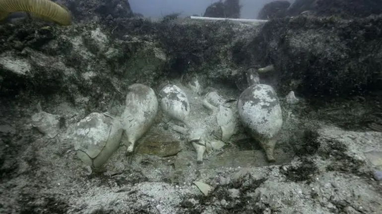 Γαλλία: Αρχαιοκάπηλοι λεηλάτησαν ένα ναυάγιο του 2ου π.Χ. αιώνα στα ανοιχτά των Καννών